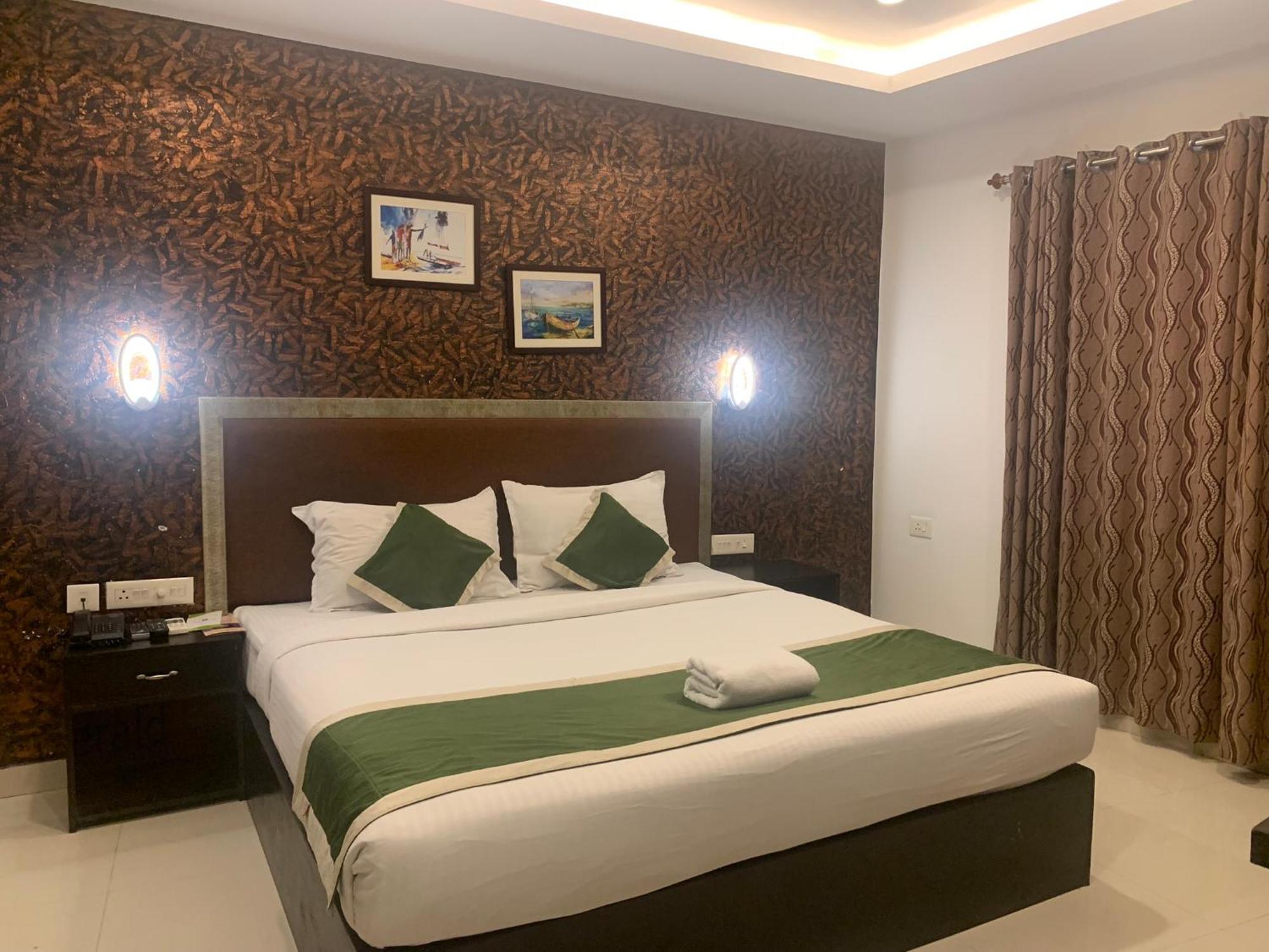 Hotel Greenlife Kochi Exteriör bild